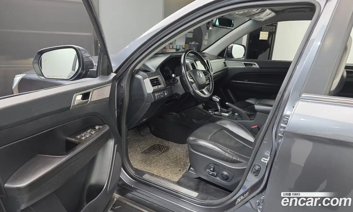SsangYong Rexton 2019 2.2 автомат (гидро), фото 13