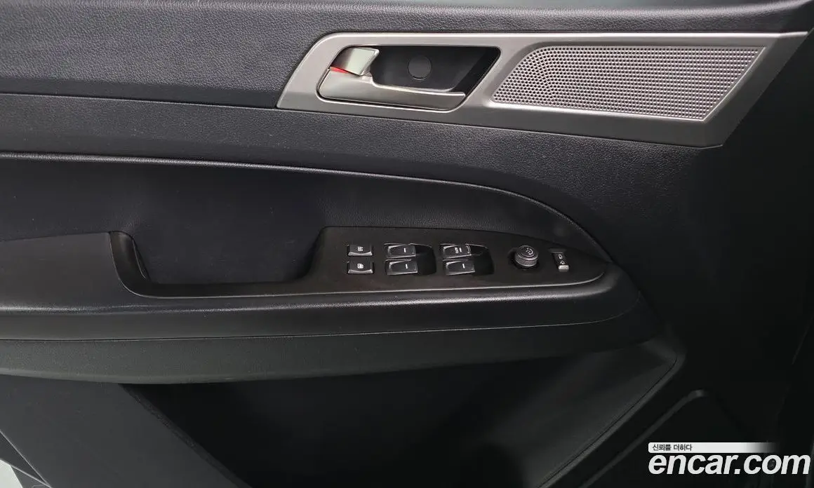 SsangYong Rexton 2019 2.2 автомат (гидро), фото 14