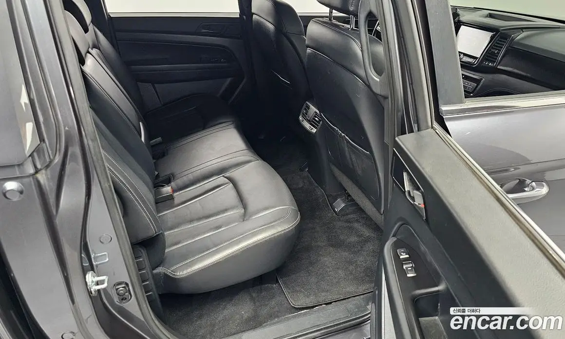 SsangYong Rexton 2020 2.2 автомат (гидро), фото 17