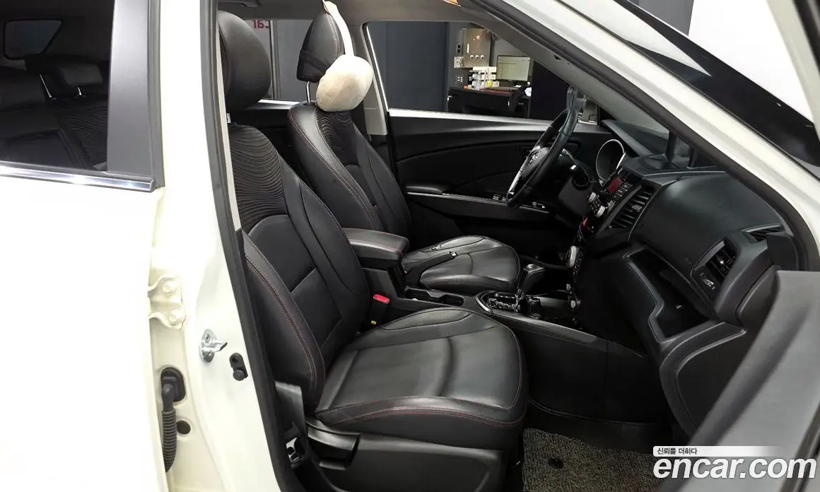 SsangYong TIBOLI 2016 1.6 автомат (гидро), фото 16 SsangYong TIBOLI 2016 1.6 автомат (гидро), фото 16