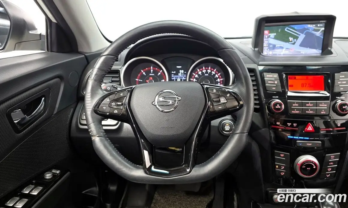SsangYong TIBOLI 2016 1.6 автомат (гидро), фото 18 SsangYong TIBOLI 2016 1.6 автомат (гидро), фото 18