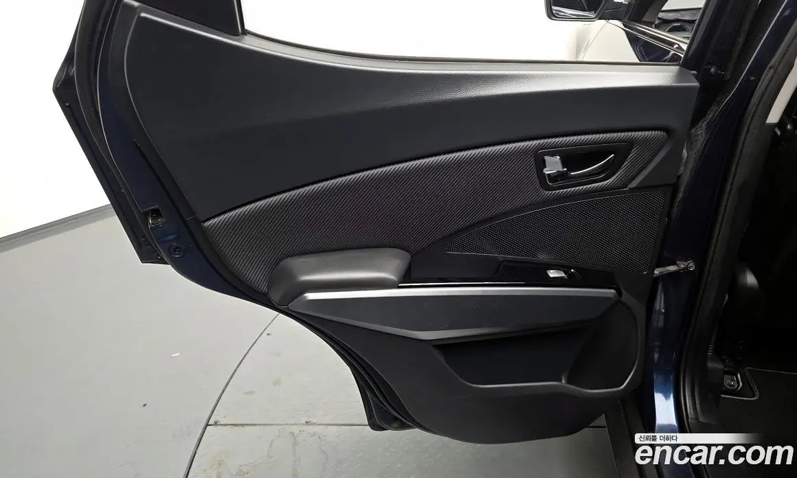 SsangYong TIBOLI 2018 1.6 автомат (гидро), фото 14 SsangYong TIBOLI 2018 1.6 автомат (гидро), фото 14