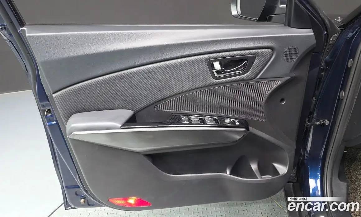 SsangYong TIBOLI 2019 1.6 автомат (гидро), фото 14