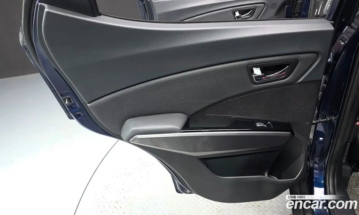 SsangYong TIBOLI 2019 1.6 автомат (гидро), фото 15