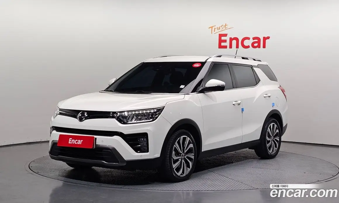 SsangYong TIBOLI 2021 1.5 автомат (гидро), фото 1 SsangYong TIBOLI 2021 1.5 автомат (гидро), фото 1