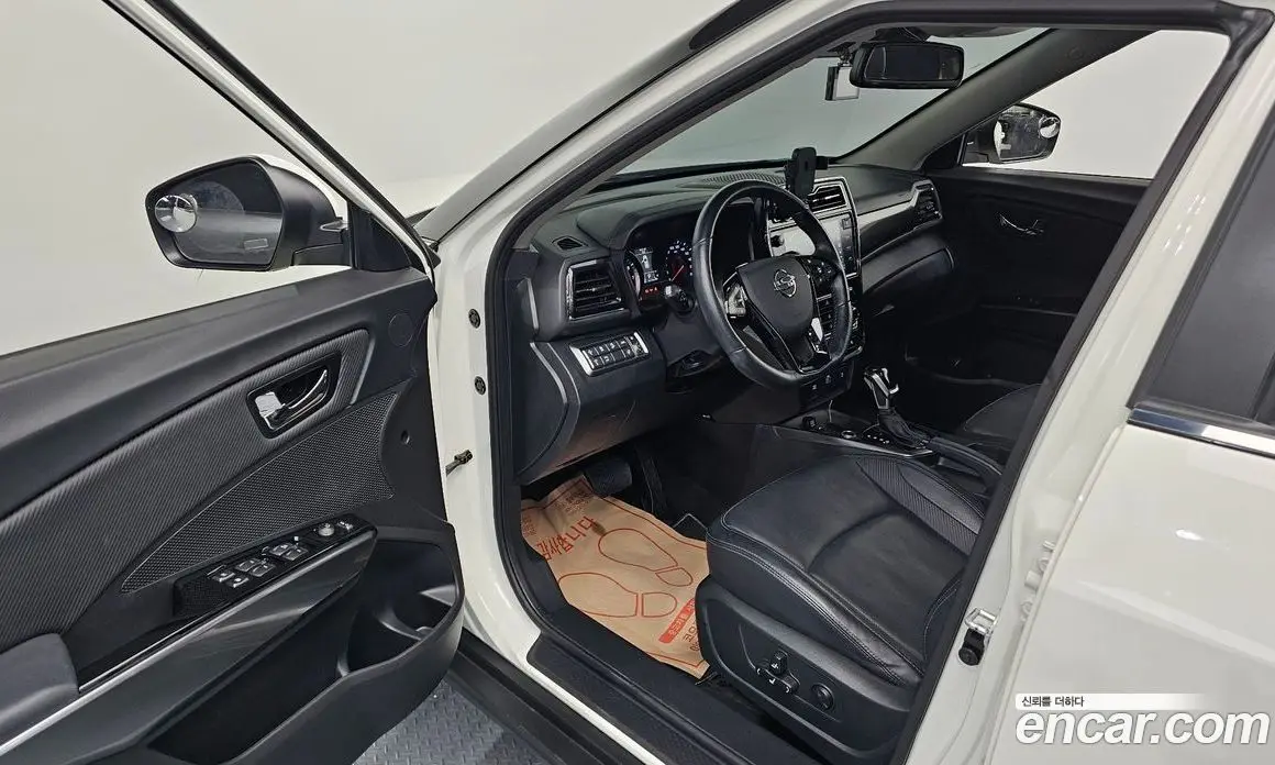 SsangYong TIBOLI 2021 1.5 автомат (гидро), фото 13 SsangYong TIBOLI 2021 1.5 автомат (гидро), фото 13