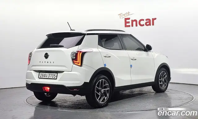 SsangYong TIBOLI 2022 1.5 автомат (гидро), миниатюра 2