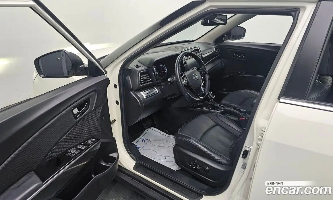 SsangYong TIBOLI 2022 1.5 автомат (гидро), фото 13