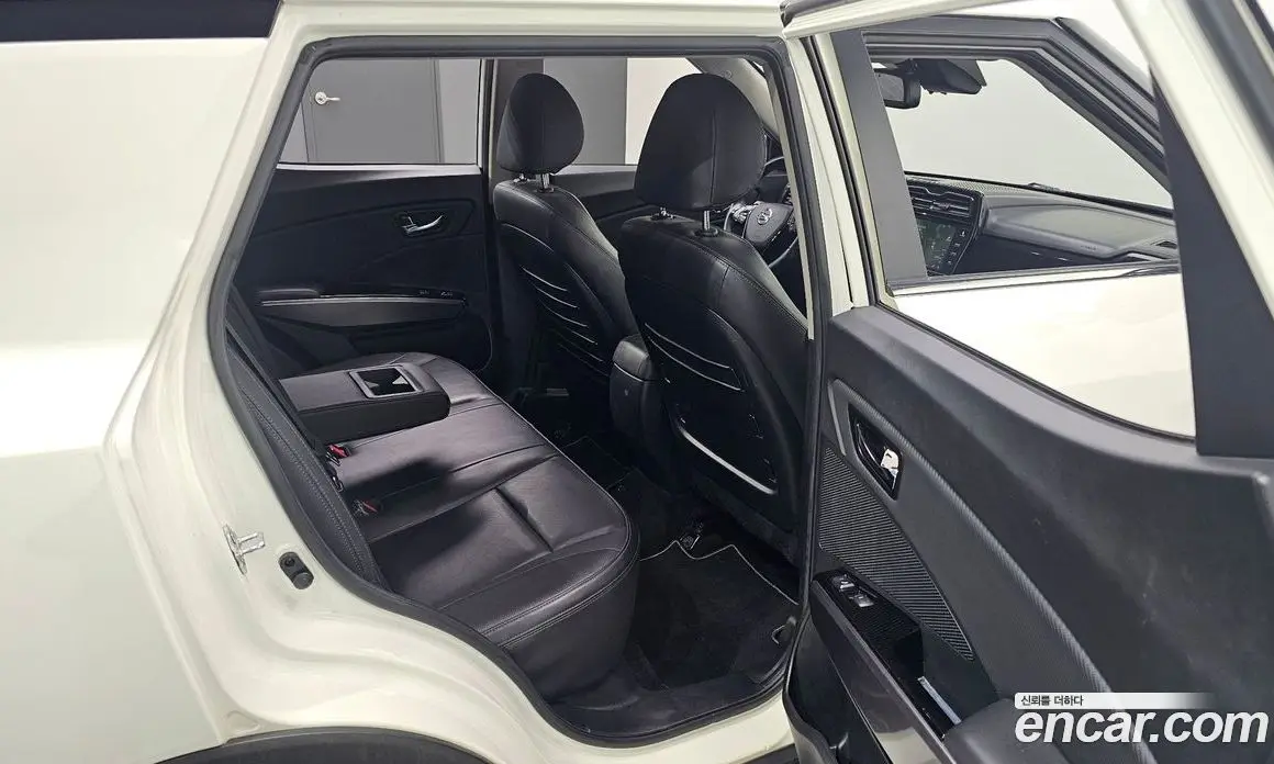 SsangYong TIBOLI 2022 1.5 автомат (гидро), фото 18