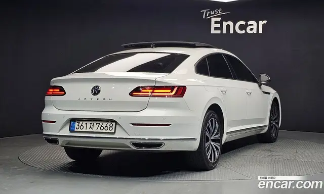Volkswagen Arteon 2019 2.0 автомат (гидро), миниатюра 2 Volkswagen Arteon 2019 2.0 автомат (гидро), миниатюра 2