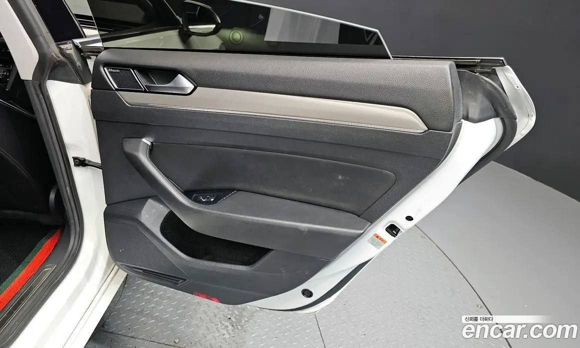 Volkswagen Arteon 2019 2.0 автомат (гидро), фото 15 Volkswagen Arteon 2019 2.0 автомат (гидро), фото 15