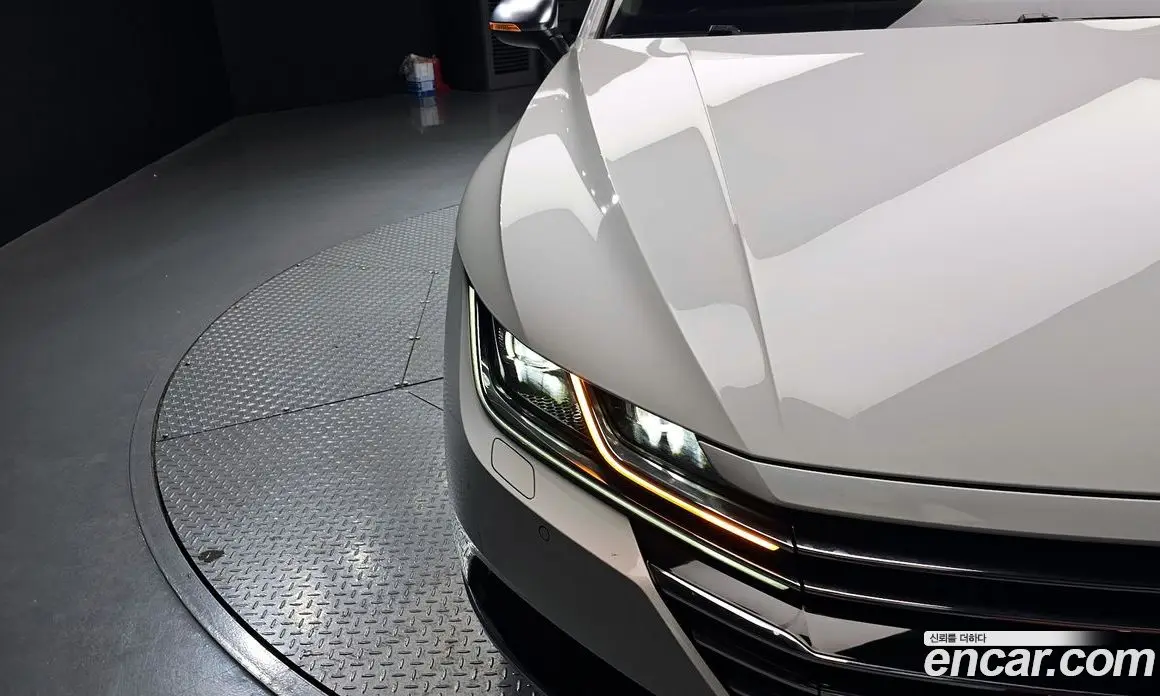 Volkswagen Arteon 2019 2.0 автомат (гидро), фото 8 Volkswagen Arteon 2019 2.0 автомат (гидро), фото 8