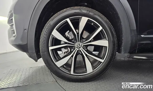 Volkswagen Atlas 2025 2.0 автомат (гидро), миниатюра 5
