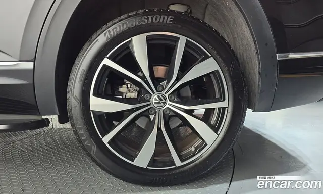 Volkswagen Atlas 2025 2.0 автомат (гидро), миниатюра 7