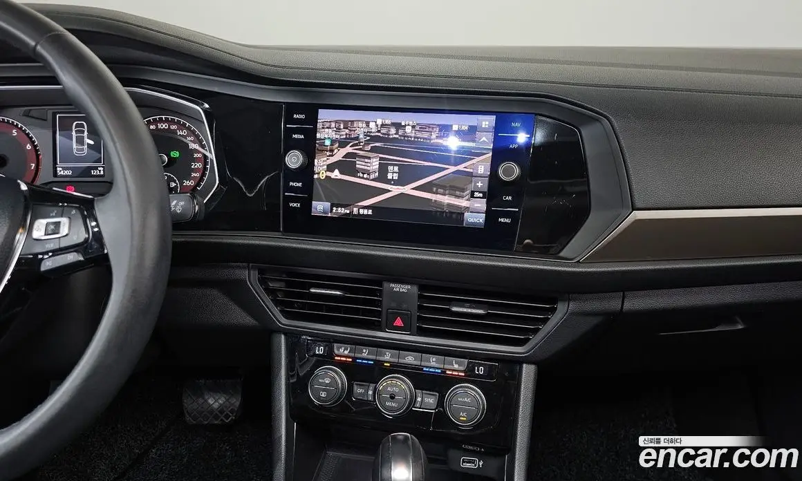 Volkswagen Jetta 2020 1.4 автомат (гидро), фото 18