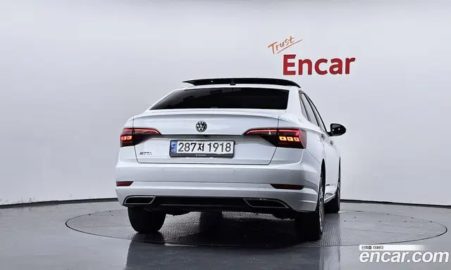 Volkswagen Jetta 2020 1.4 автомат (гидро), миниатюра 4