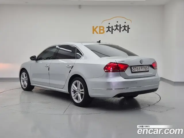 Volkswagen Passat 2014 2.0 автомат (гидро), миниатюра 3 Volkswagen Passat 2014 2.0 автомат (гидро), миниатюра 3
