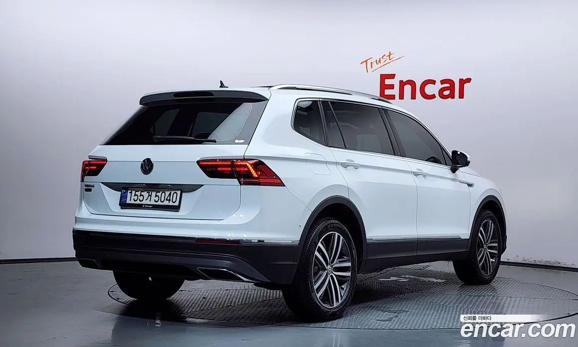 Volkswagen Tiguan 2020 2.0 автомат (гидро), фото 2 Volkswagen Tiguan 2020 2.0 автомат (гидро), фото 2