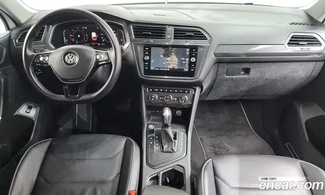 Volkswagen Tiguan 2020 2.0 автомат (гидро), миниатюра 10 Volkswagen Tiguan 2020 2.0 автомат (гидро), миниатюра 10