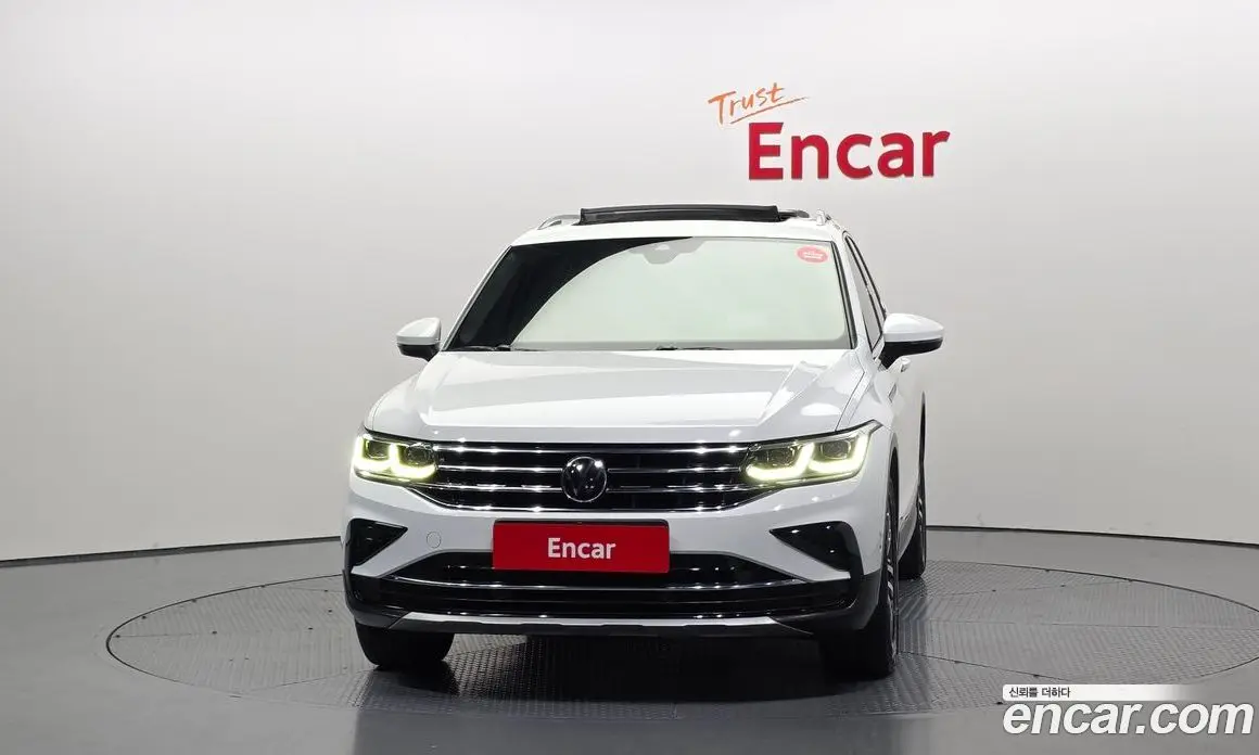 Volkswagen Tiguan 2021 2.0 автомат (гидро), фото 3