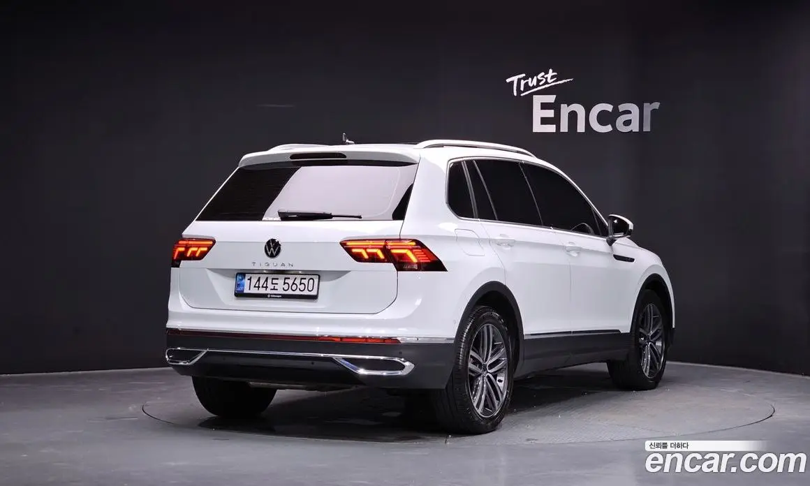 Volkswagen Tiguan 2024 2.0 автомат (гидро), фото 1 Volkswagen Tiguan 2024 2.0 автомат (гидро), фото 1