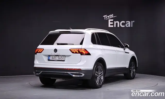 Volkswagen Tiguan, 2024, 31 878 км