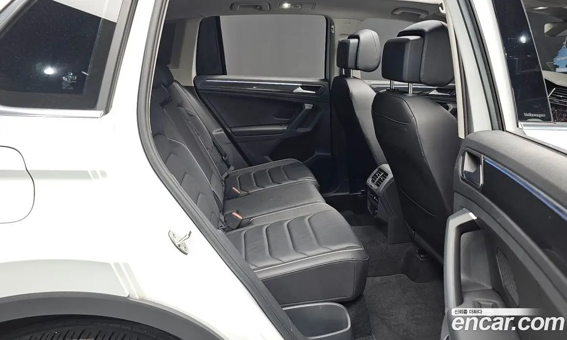 Volkswagen Tiguan 2024 2.0 автомат (гидро), фото 16 Volkswagen Tiguan 2024 2.0 автомат (гидро), фото 16