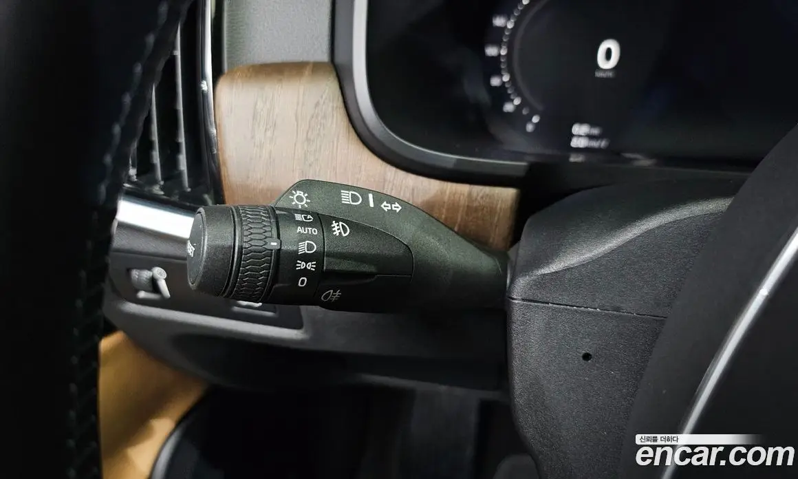 Volvo V90 2021 2.0 автомат (гидро), фото 20