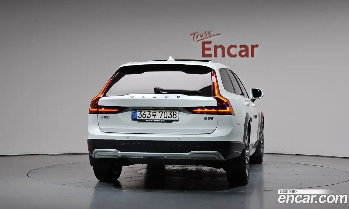 Volvo V90 2021 2.0 автомат (гидро), фото 3