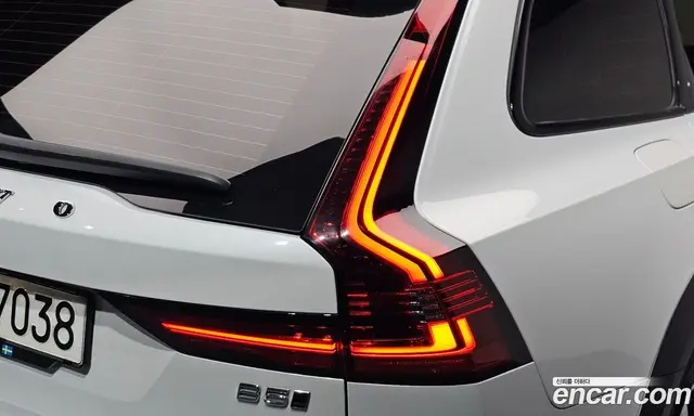 Volvo V90 2021 2.0 автомат (гидро), миниатюра 8