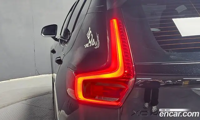 Volvo XC40 2025 2.0 автомат (гидро), миниатюра 9 Volvo XC40 2025 2.0 автомат (гидро), миниатюра 9