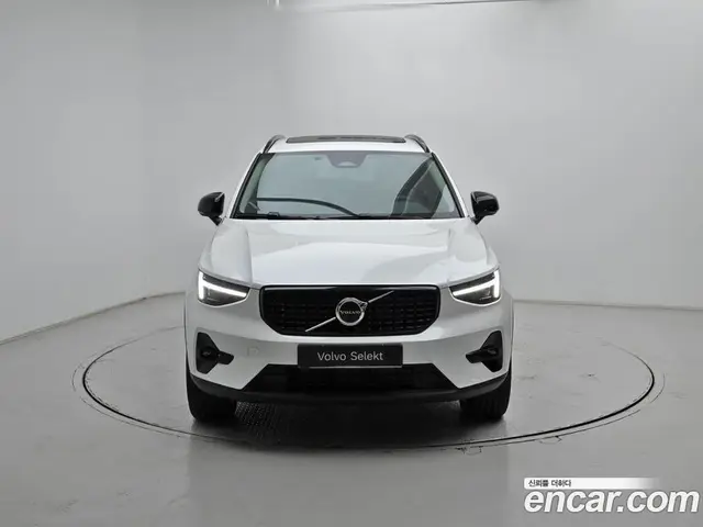 Volvo XC40 2026 2.0 автомат (гидро), миниатюра 3 Volvo XC40 2026 2.0 автомат (гидро), миниатюра 3