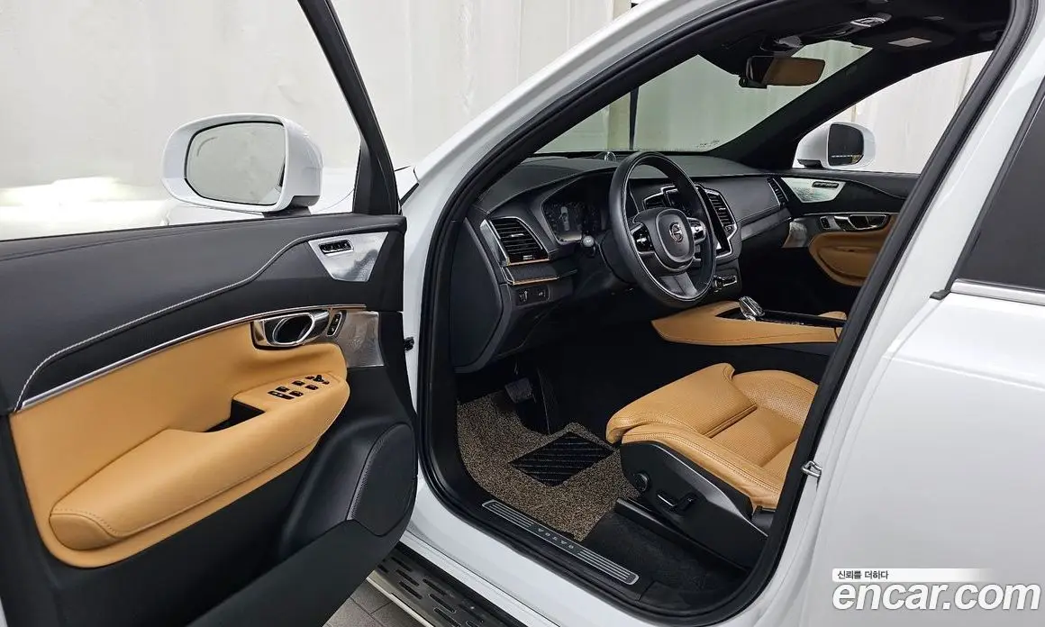 Volvo XC90 2021 2.0 автомат (гидро), фото 13