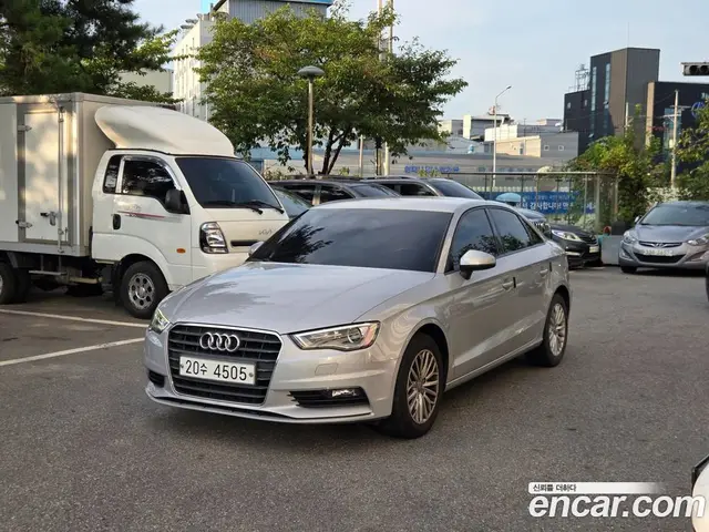 Audi A3 2014 2.0 автомат (гидро), миниатюра 2
