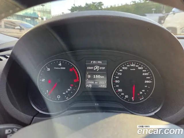 Audi A3 2014 2.0 автомат (гидро), миниатюра 11
