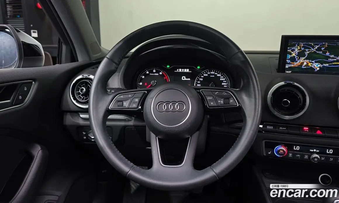 Audi A3 2020 2.0 автомат (гидро), фото 18