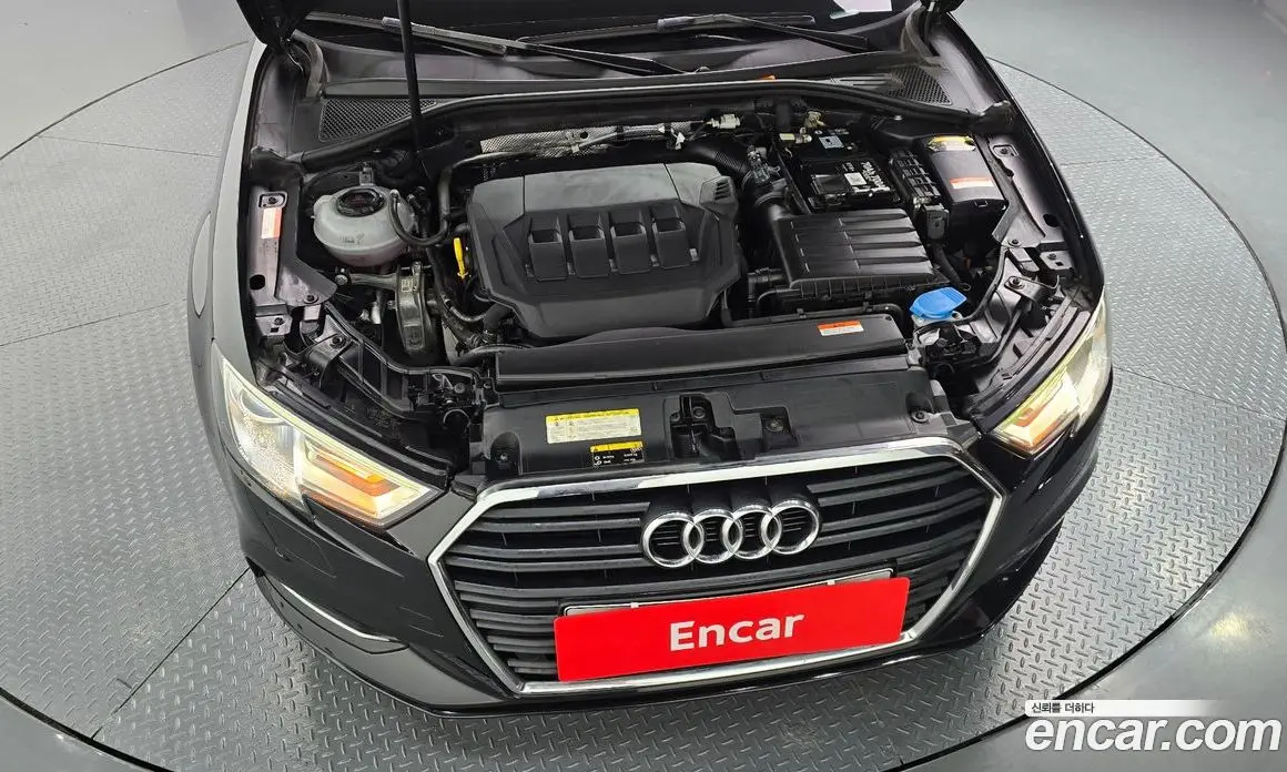 Audi A3 2020 2.0 автомат (гидро), фото 5
