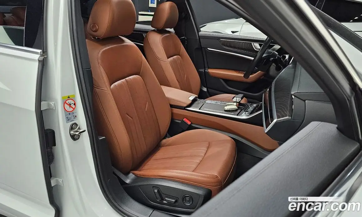 Audi A6 2020 2.0 автомат (гидро), фото 15