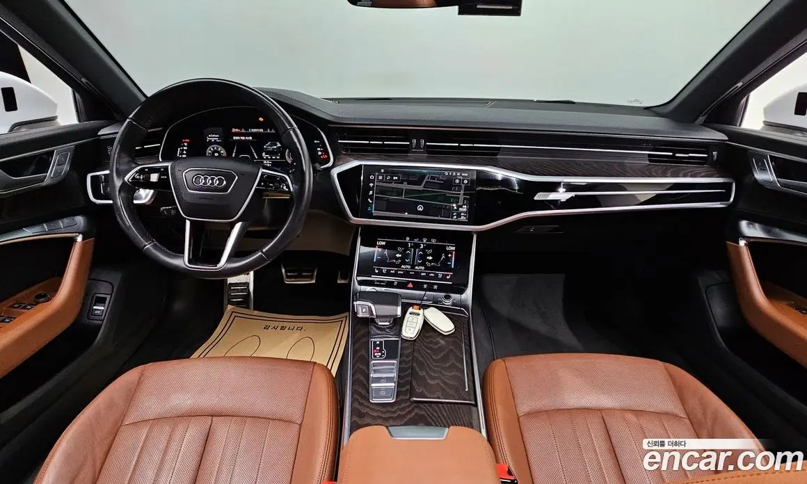 Audi A6 2020 2.0 автомат (гидро), фото 9