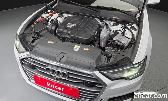 Audi A6 2022 2.0 автомат (гидро), миниатюра 6