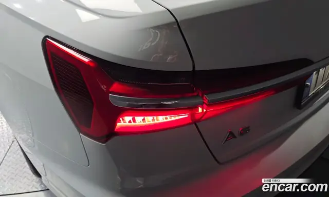 Audi A6 2022 2.0 автомат (гидро), миниатюра 9