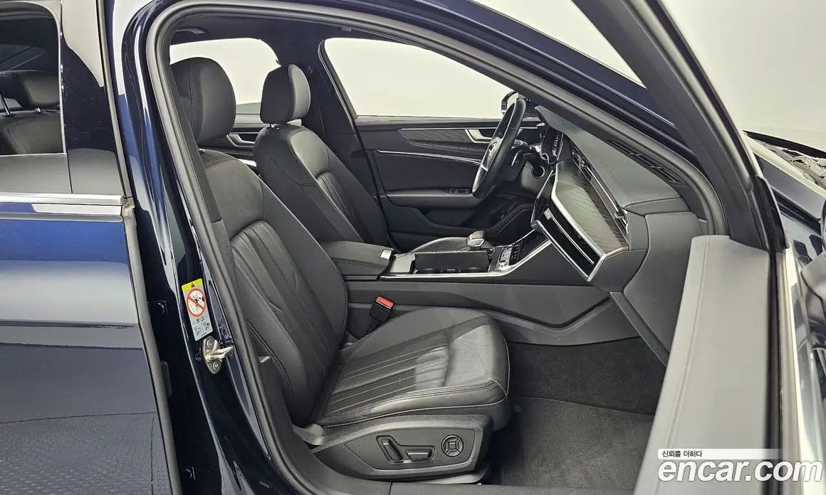 Audi A6 2022 2.0 автомат (гидро), фото 16