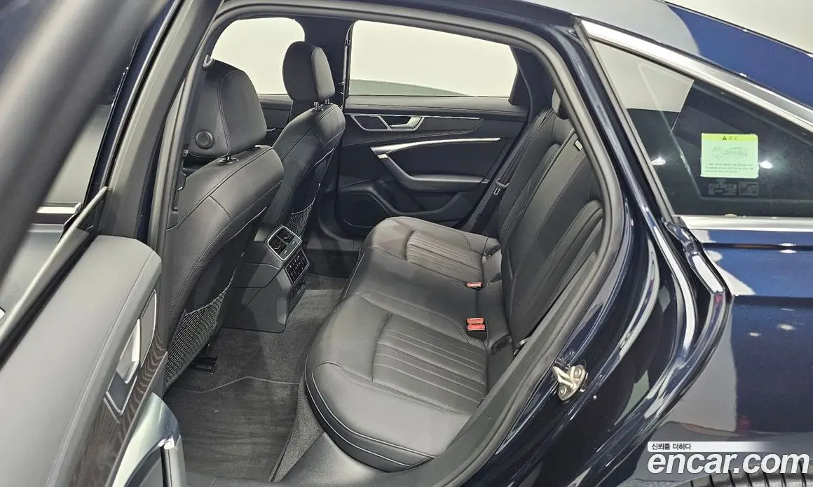 Audi A6 2022 2.0 автомат (гидро), фото 17