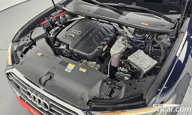 Audi A6 2022 2.0 автомат (гидро), миниатюра 6