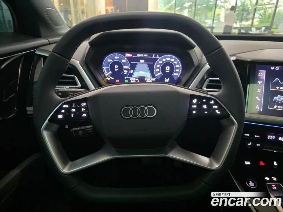 Audi Q4 e-tron 2026 автомат (гидро), фото 12 Audi Q4 e-tron 2026 автомат (гидро), фото 12