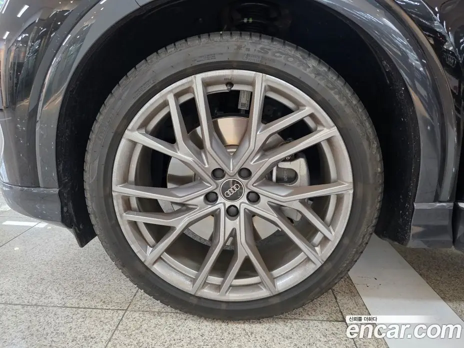Audi Q4 e-tron 2026 автомат (гидро), фото 5 Audi Q4 e-tron 2026 автомат (гидро), фото 5