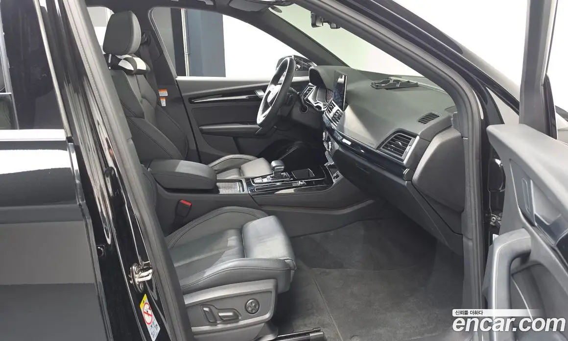 Audi Q5 2021 2.0 автомат (гидро), фото 16