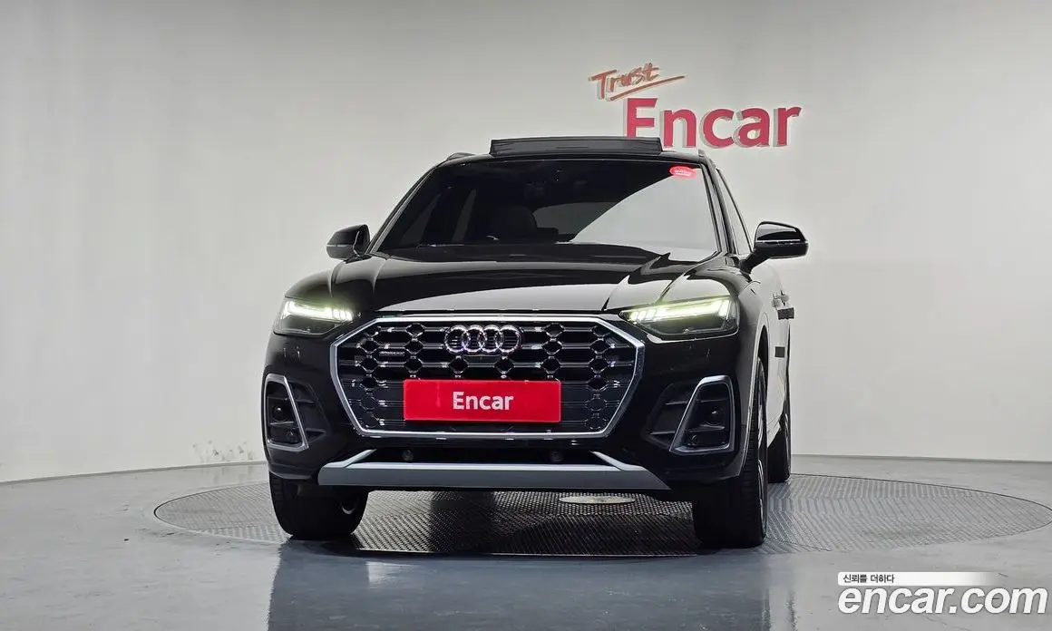 Audi Q5 2021 2.0 автомат (гидро), фото 3