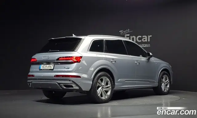 Audi Q7 2021 3.0 автомат (гидро), миниатюра 2