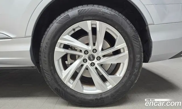 Audi Q7 2021 3.0 автомат (гидро), миниатюра 7